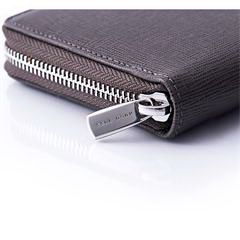 Hugo Boss 长款拉链袋 HLV804H 灰色 皮革 40页 200 x 115 x 18 mm  247g