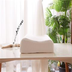 恒源祥/Reigee 波浪乳胶枕 HYX004ZX 聚酯纤维 1100g 40*60cm
