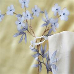 恒源祥/Reigee 花雨露（黄） TBK3030 枕套48*74cm*2  被套220*240cm  床单270*245cm